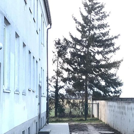 Lg Living Apartment Щокерау Екстериор снимка