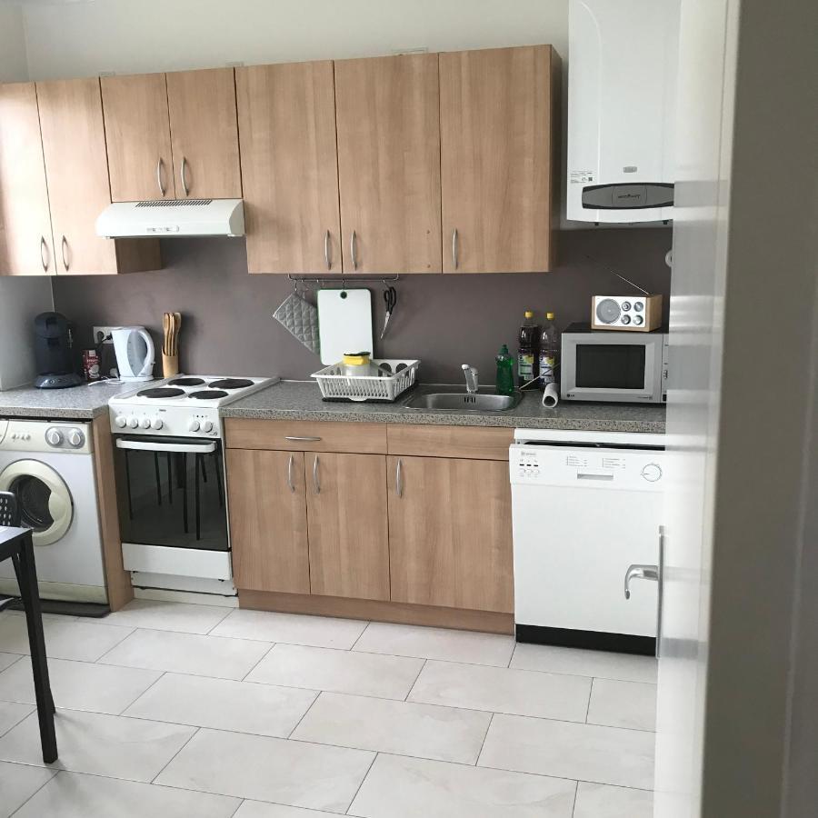 Lg Living Apartment Щокерау Екстериор снимка